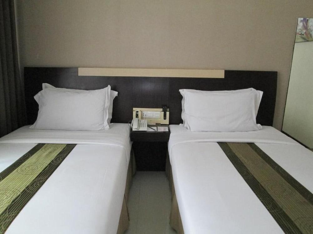 Vio Cimanuk Hotel